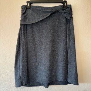 Patagonia Gray Women's Skirt size M A line stretch